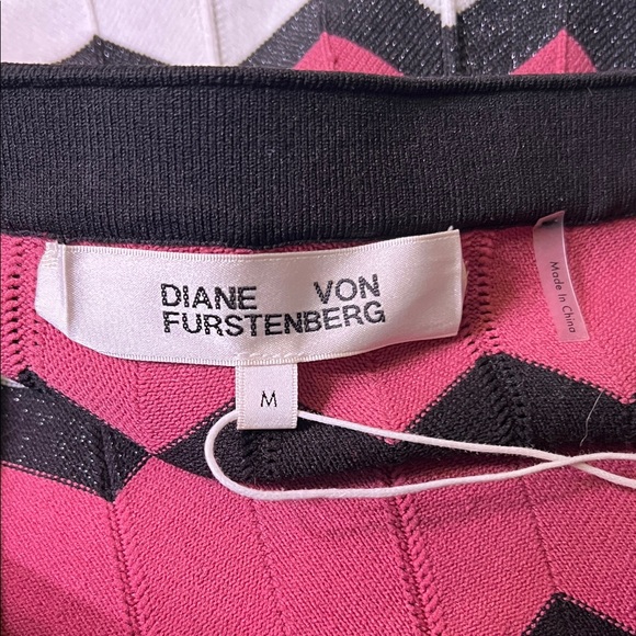 Diane von Furstenberg (DVF) Stripe Stretch Knit Skirt - Picture 6 of 9